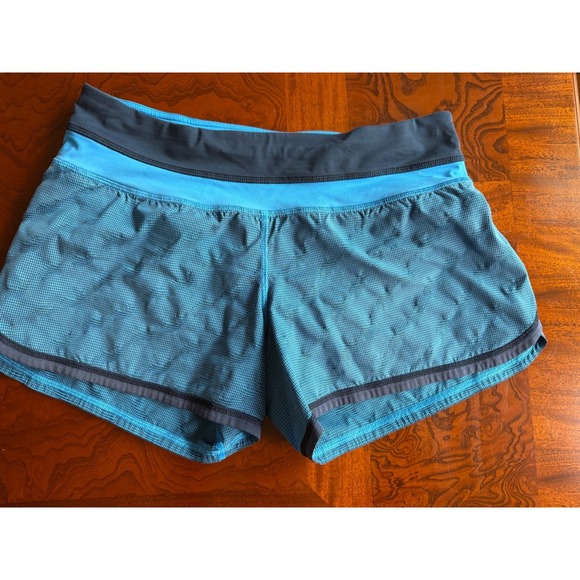 Lot of 2 Lululemon Lined Running Athletic Shorts | One Blue, One Grey| Size 6 - Picture 10 of 16